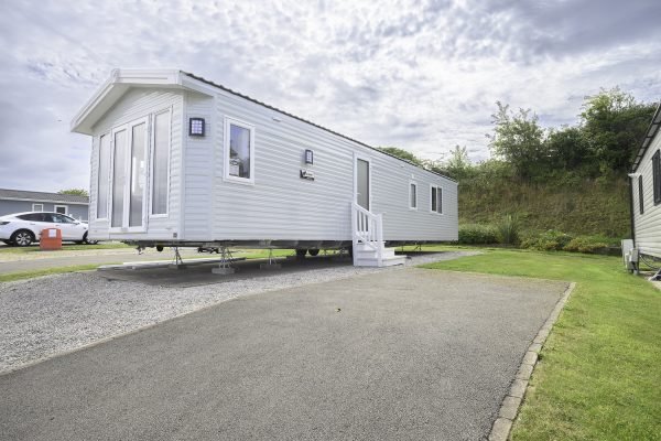 Willerby Sheraton 2 bedroom caravan for sale at Tree Tops Caravan Park in North Wales