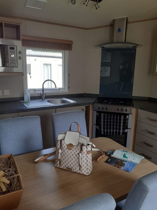 ABI Roxbury 2014 2 Bedroom - Far Grange Holiday Park YO25 8SY - Image 12