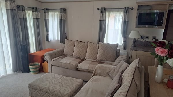 ABI Beaumont 2019 42 x 14 2 Bed Lodge - Silverhill Holiday Park Long Sutton PE12 9LQ - Image 6