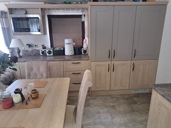 ABI Beaumont 2019 42 x 14 2 Bed Lodge - Silverhill Holiday Park Long Sutton PE12 9LQ - Image 7
