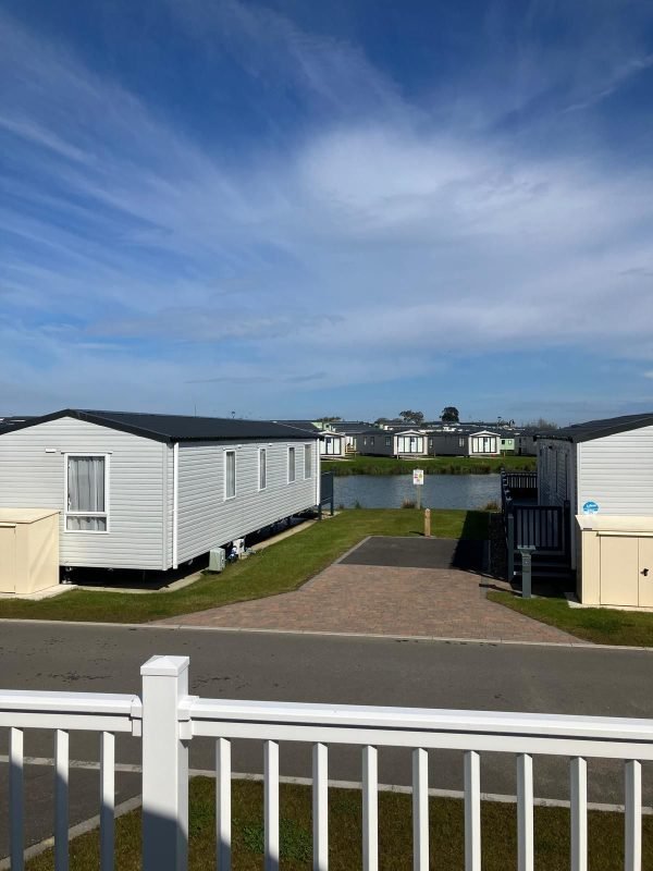ABI Ambleside Lodge 40 x 14  2 Bed 2022 -  Thornwick Bay Holiday Park YO15 1AU - Image 8