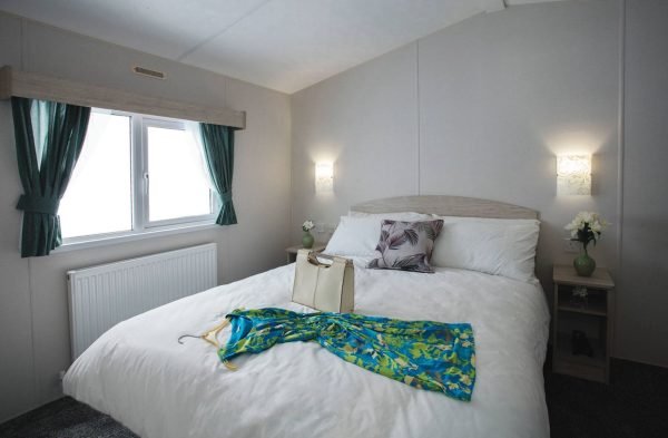 Delta Saffron Deluxe - Kingfisher Holiday Park - Ingoldmells - Image 6