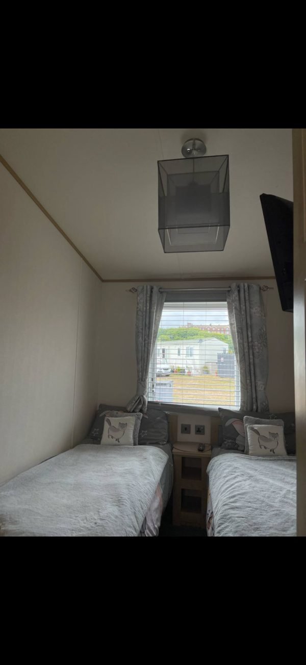 ABI Westwood 2017 44 x 13 2 Bed - North Denes Caravan Park, Lowestoft NR32 1UX - Image 13