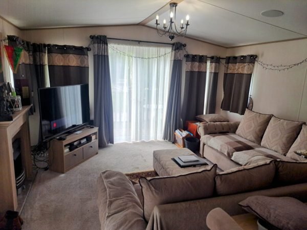 ABI Beaumont 2019 42 x 14 2 Bed Lodge - Silverhill Holiday Park Long Sutton PE12 9LQ - Image 2