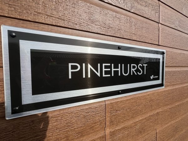 Willerby Pinehurst 40 x 20  2-Bed Luxury Lodge Longmeadows Holiday Park Withernsea - Image 20