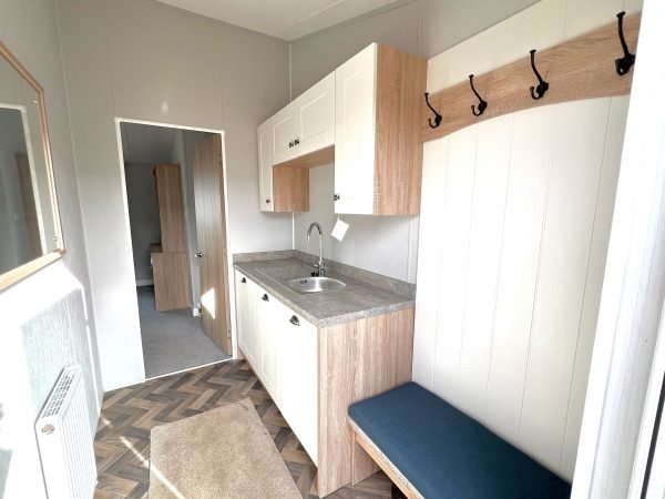 Willerby Pinehurst 40 x 20  2-Bed Luxury Lodge Longmeadows Holiday Park Withernsea - Image 19
