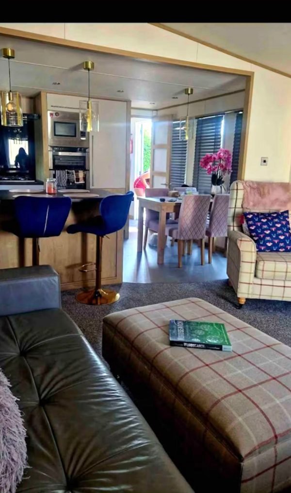 ABI Westwood 2017 44 x 13 2 Bed - North Denes Caravan Park, Lowestoft NR32 1UX - Image 7