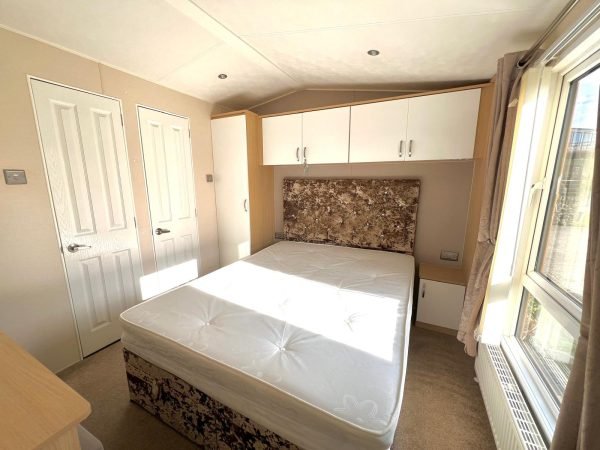 Carabuild Lodge Promenade Caravan Park Hornsea - HU18 1TH - Image 11
