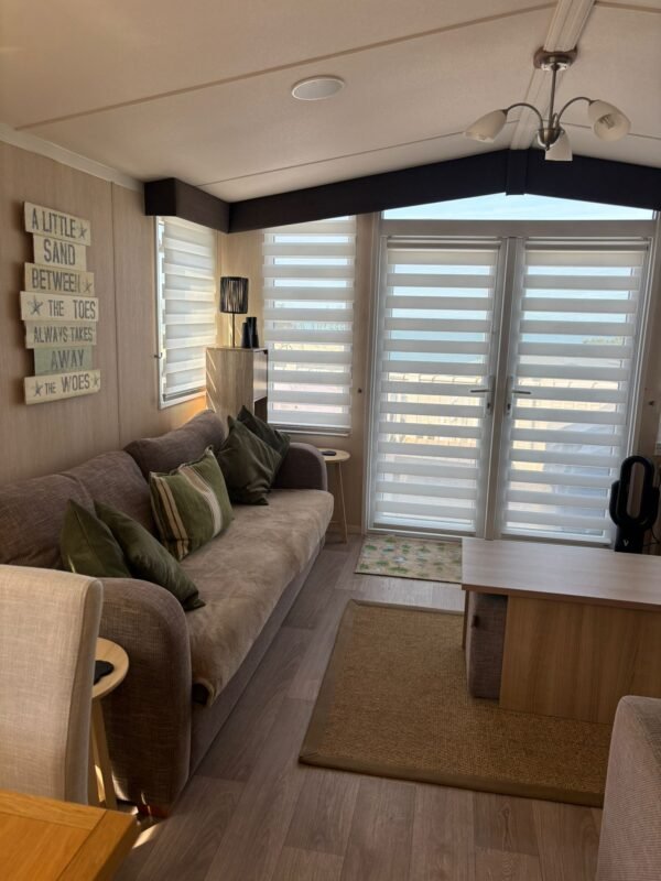 Swift Bordeaux Exclusive 2013 2 Bedroom - Quay West, New Quay SA45 9SE - Image 4