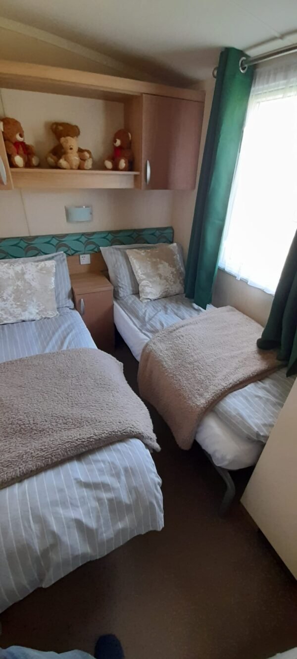 Swift Bordeaux 2 Bedroom Hoburne Devon Bay, Paignton TQ4 7JP - Image 9